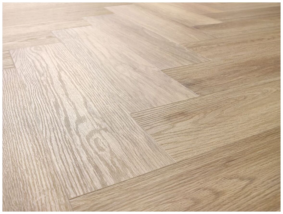 Jasny panel winylowy Amaron Herringbone Acoustic Dab Harlow w układzie jodełki 14,8x59,2 cm - zdjďż˝cie nr: 2