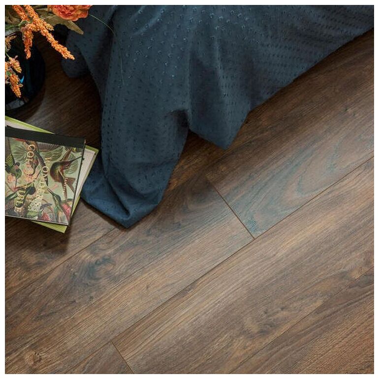 Panele Java Brown 62003079 w ciepłym brązie z widocznym rysunkiem słojów i matowym wykończeniem - zdjęcie nr: 5