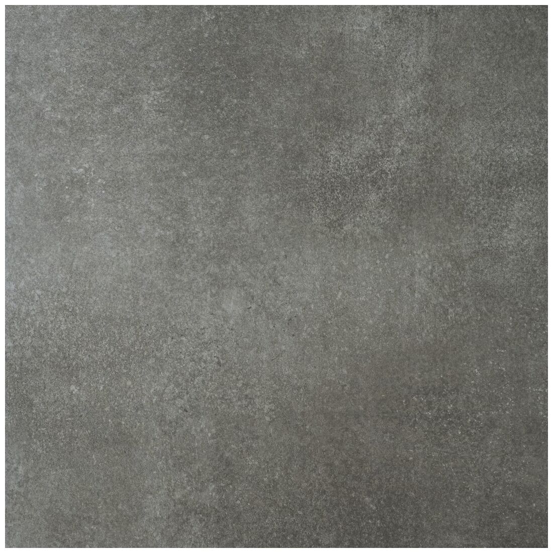 Szare płytki Stratic 2.0 Dark Grey o matowej betonopodobnej strukturze i rektyfikowanych krawędziach