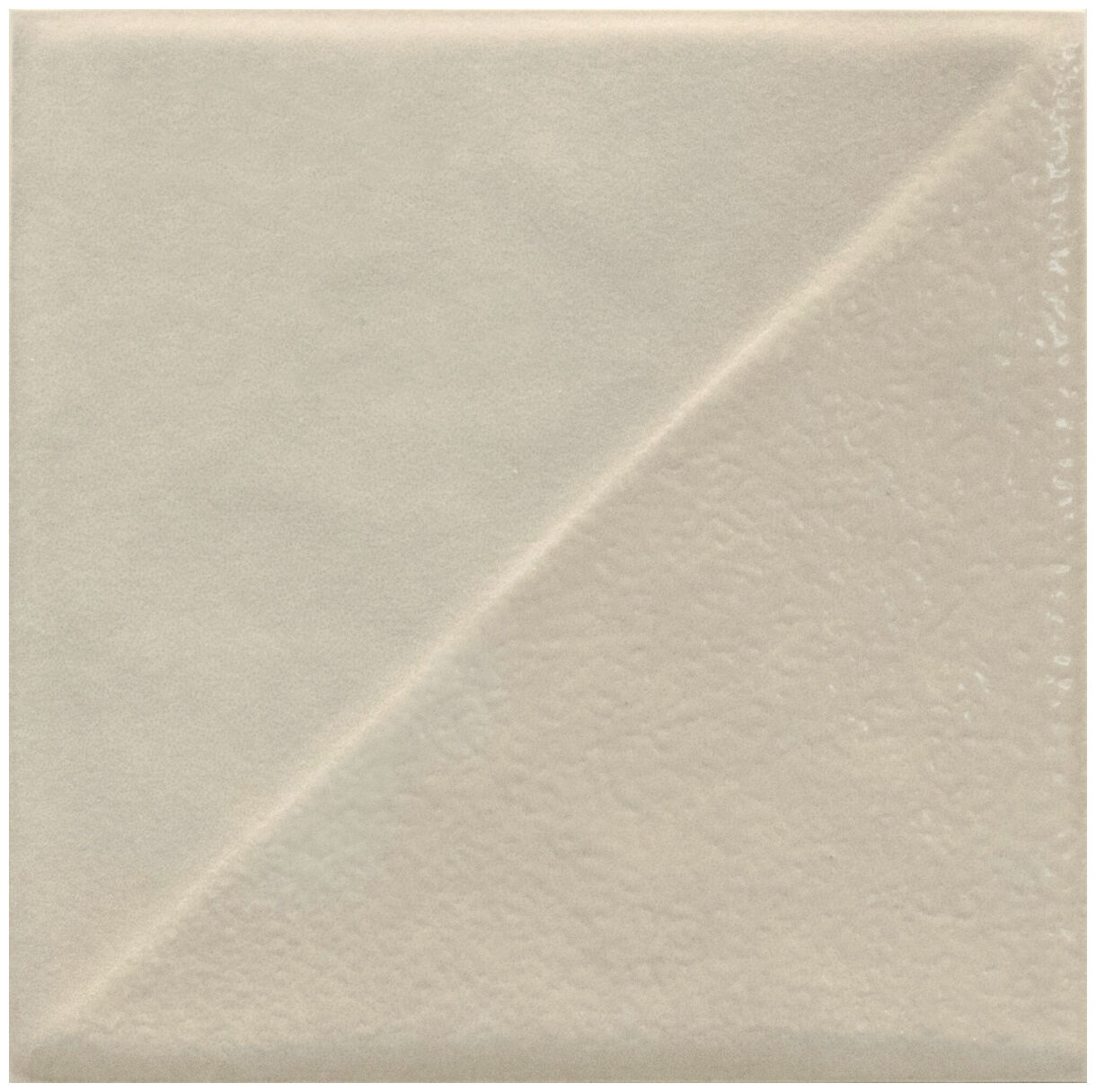 Valenova Taupe LT płytka ścienna w beżowym kolorze z matowym geometrycznym wzorem