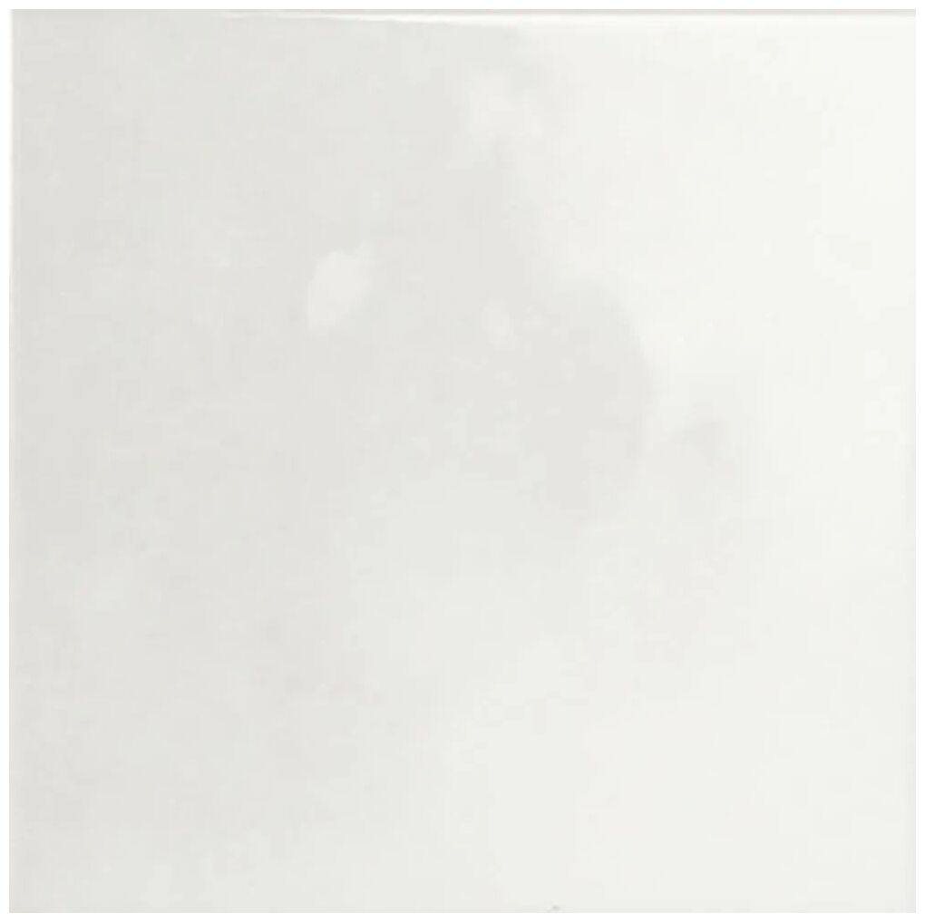 Biała płytka Earth Pearl Gloss 15x15 cm z subtelnym połyskiem i delikatną fakturą